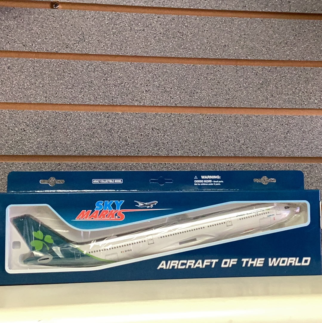 SKYMARKS社製　Aer Lingus エアバス A330-300 Skymarks Model Planes-Aer Lingus A330 : 1/200 – Airline Employee Shop