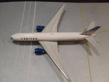 United Airlines 777-222 N775UA 1:400 Scale