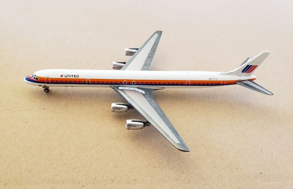 United Airlines DC-8-71 N8177U Scale 1:400 – Airline Employee Shop