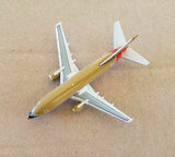 Southwest Airlines 737-500 Gold N504SW Gemini 1:400
