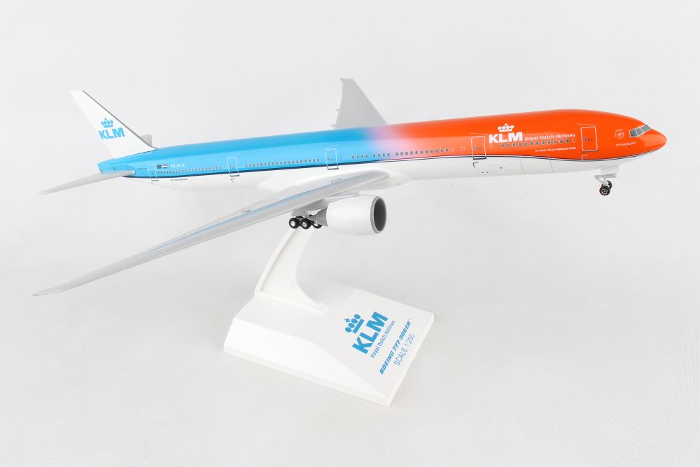 航空機・ヘリコプター KLM Orange Pride Boeing 777-300 1/200 KLM Boeing 777-300ER PH-BVA Orange Pride 1/200 scale