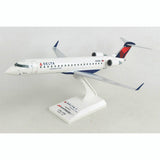 SkyMarks® Delta Connection Bombardier CRJ700 1:100 Scale Model