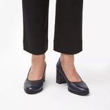 Freva 55 Court Black Leather by Clarks