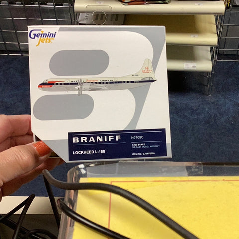 Braniff Internationa L-188A El-1:400 (GJ2090)