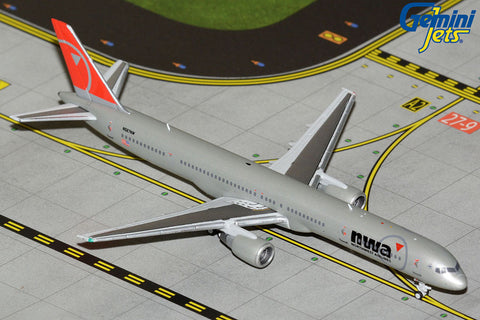 Northwest Airlines B757-300 N587NW Gemini Jets 1:400
