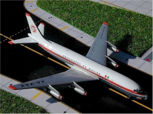 Gemini 1/400 Boeing 707-320 BWIA限定モデル Gemini 1/400 Boeing 707-320 BWIA限定モデル Gemini 1/400