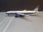 United Airlines 777-222 N775UA 1:400 Scale