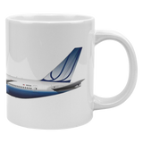 United_777_Norebbo_Pentagram_Coffee_Cup__RH_Mockup.png_15623685