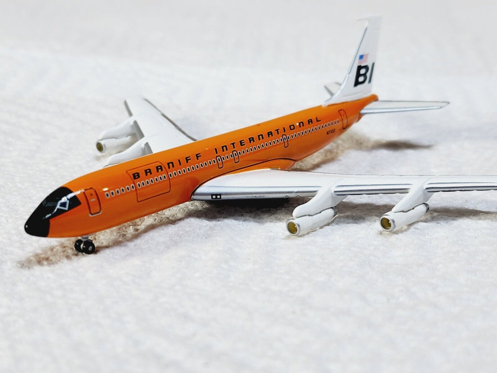 Braniff International 707-327 N7102 Gemini 1:400 – Airline