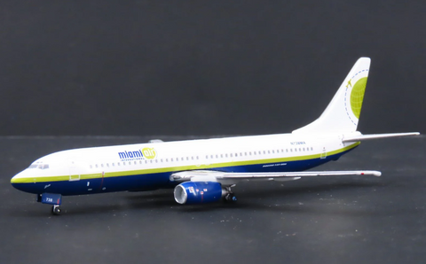 Miami Air International Boeing 737-800