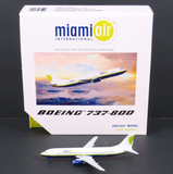 Miami Air International Boeing 737-800