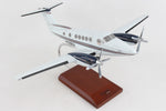 EXEC SER KING AIR B200 HOUSE COLORS 1/32 (KBB200SATR)