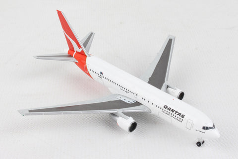 HERPA QANTAS 767-200 1/500 CENTENARY (**)