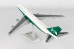 HOGAN PIA 747-200 1/200 OLD LIVERY W/GEAR REG#AP-BAT