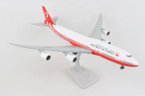 HOGAN TURKISH GOVERNMENT 747-8 1/200 W/GEAR REG#TC-TRK