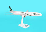 HOGAN PIA 777-300ER 1/200 NEW LIVERY