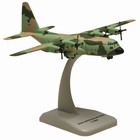 HOGAN RAAF C-130H 1/200 CAMOUFLAGE A97-006 MISS BEHAVIN