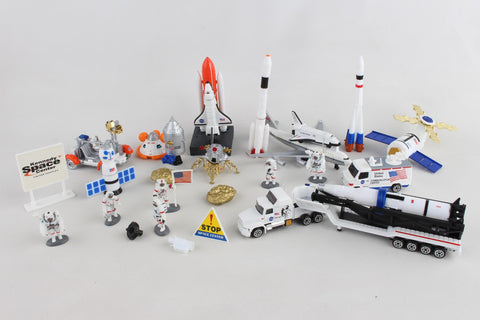 SPACE MISSION 28 PIECE PLAYSET W/KENNEDY SPACE CENTER SIGN