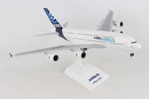 SKYMARKS AIRBUS A380-800 H/C NEW COLORS 1/200 W/GEAR
