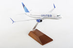 SKYMARKS UNITED 737-800 1/130 W/WOOD STAND 2019 NEW LIVERY