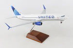 SKYMARKS UNITED 737-800 1/100 2019 LIVERY W/WOOD STAND&GEAR