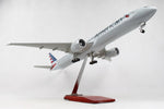 SKYMARKS AMERICAN 777-300ER 1/100 W/WOOD STAND & GEAR